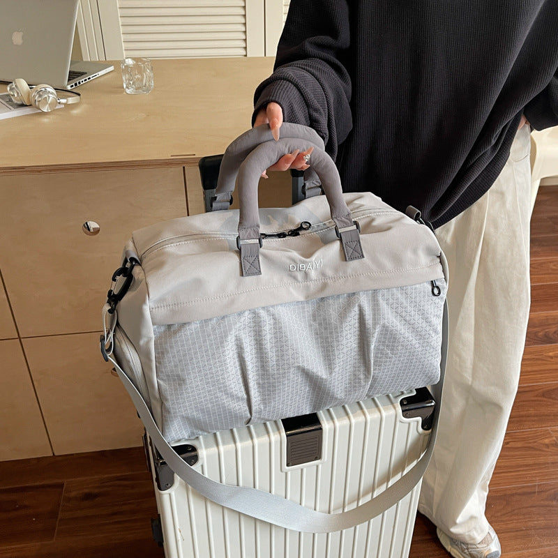 Versatile Multi-Pocket Sports Duffle Bag Stornfield