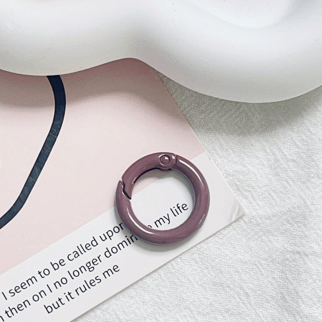 Minimalist Metal Keyring Stornfield