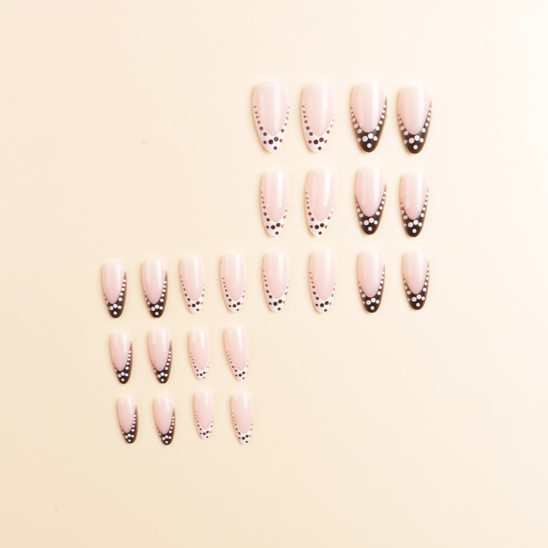 Elegant Artistic Nail Extensions Stornfield