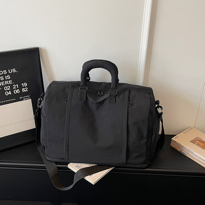 Expandable Multi-Pocket Travel Duffle