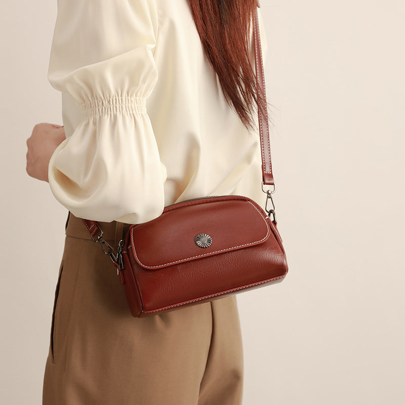 Vintage-Inspired Leather Crossbody Bag