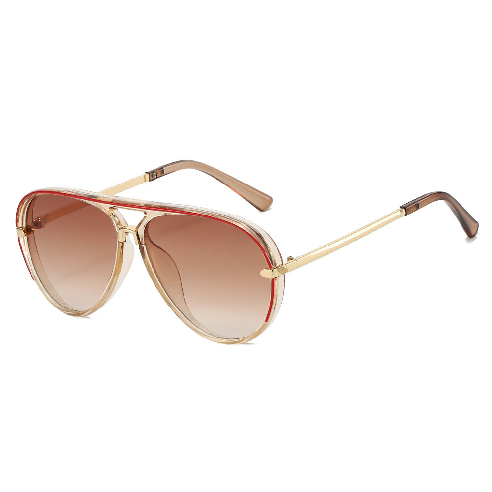 Elegant Aviator Sunglasses with Gold Accents Stornfield