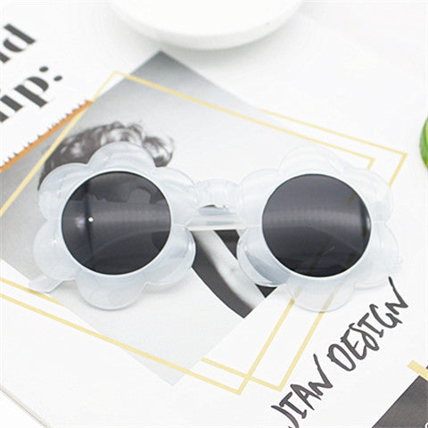 Women's sunglasses in playful floral pattern Stornfield
