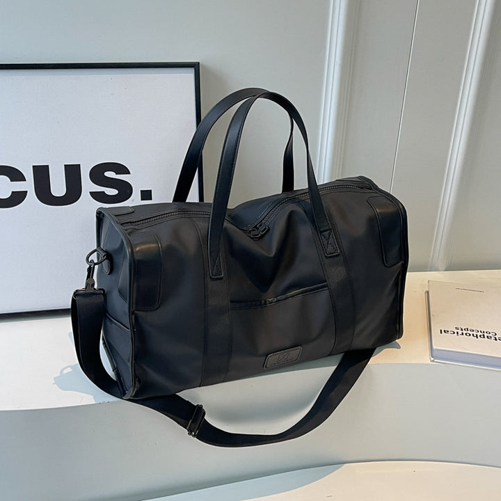 Fashionable sport and travel bag Stornfield
