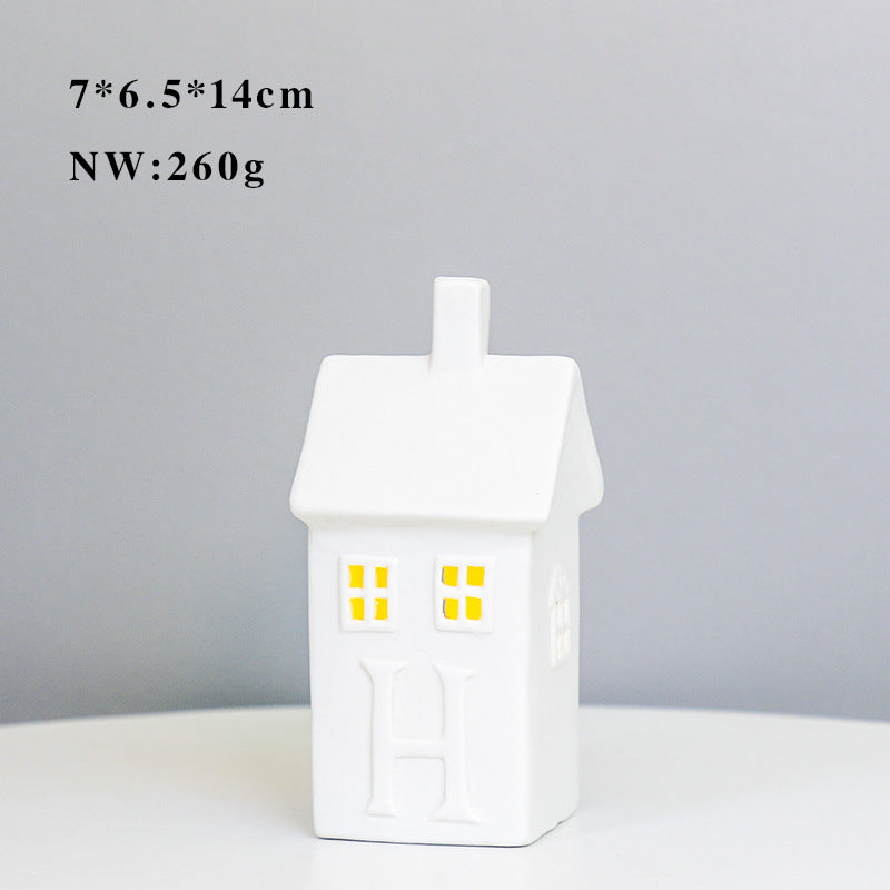 Decorative House-Shaped Aroma Diffuser Stornfeild