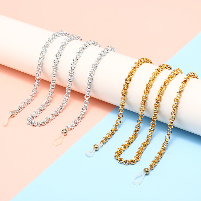 Fashionable Eyewear with Stylish Chain Stornfield