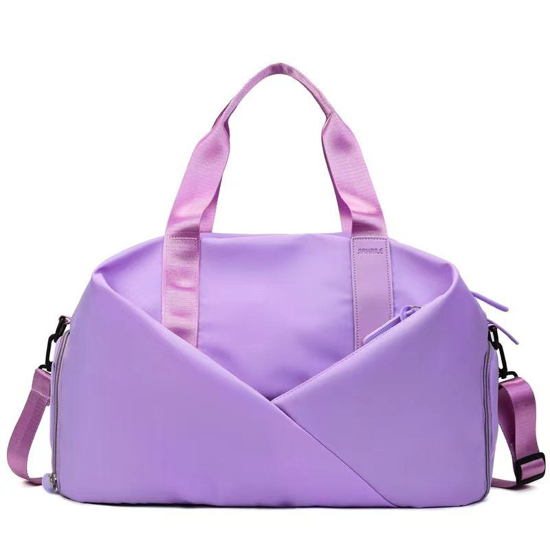 Sporty and Elegant Travel Bag Stornfield