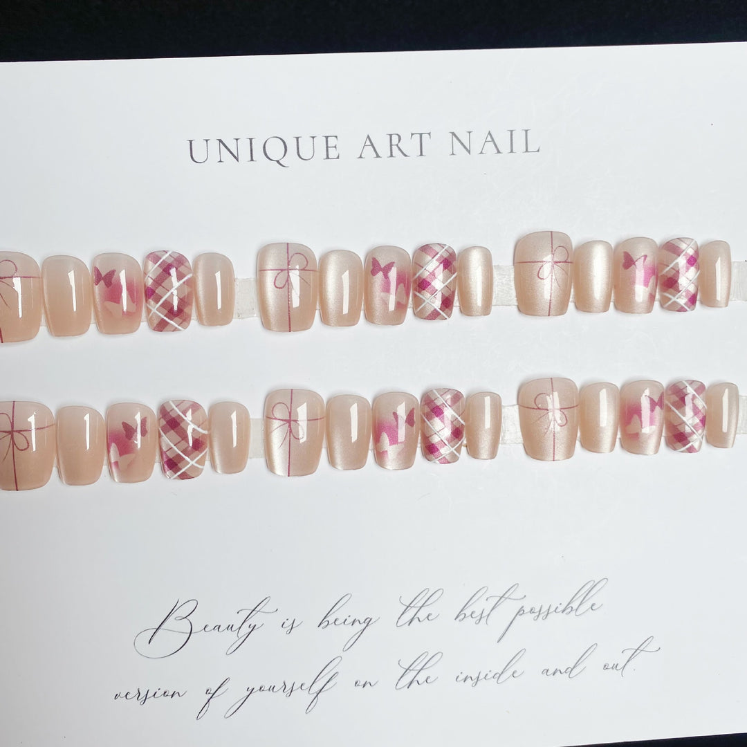 Artistic Press-On Nail Art Set 1790745509
