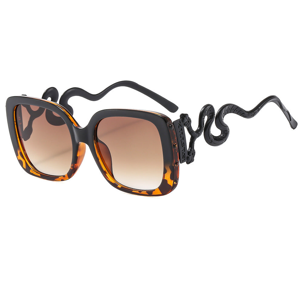 Women's extravagant designer sunglasses with luxurious snake frame Stornfield