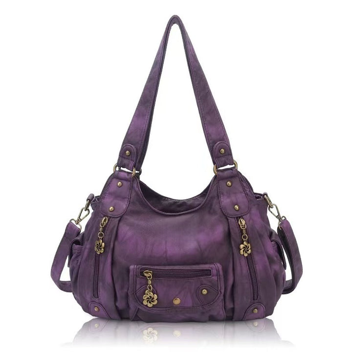 Fashionable shoulder bag with elegant details Stornfield