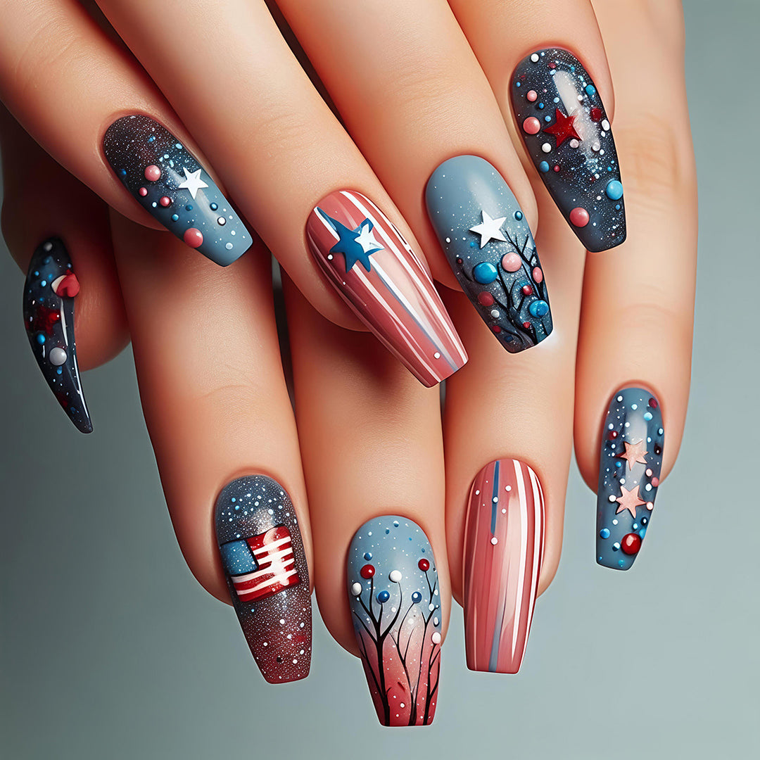 Artificial nails with creative galaxy and star patterns Stornfield