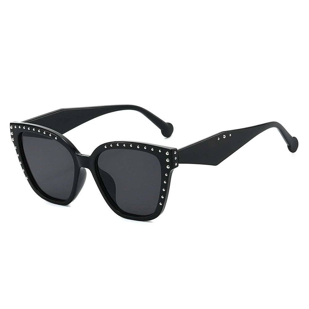 Oversized Fashion Cat-Eye Sunglasses with Rhinestone Details Stornfield
