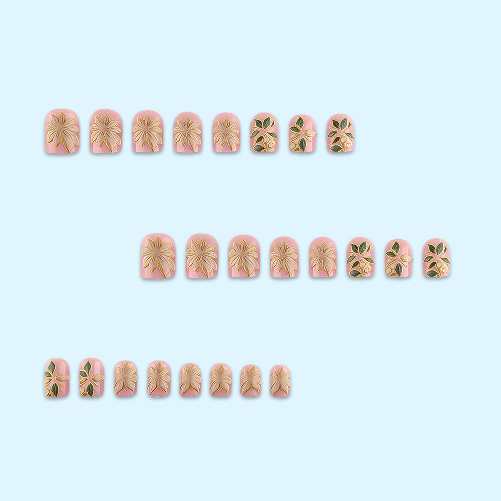 Artificial nails with romantic floral design Stornfield