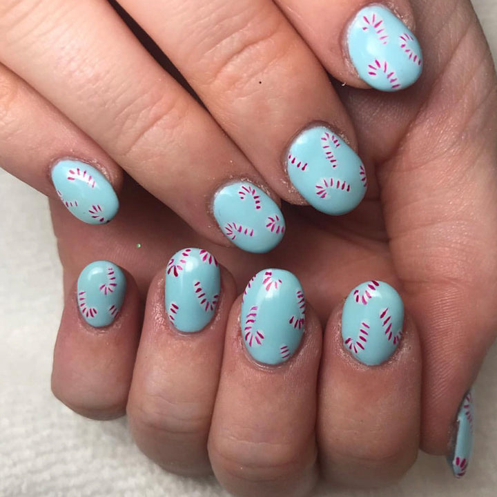 Candy Cane Themed Press-On Nail Art Stornfield