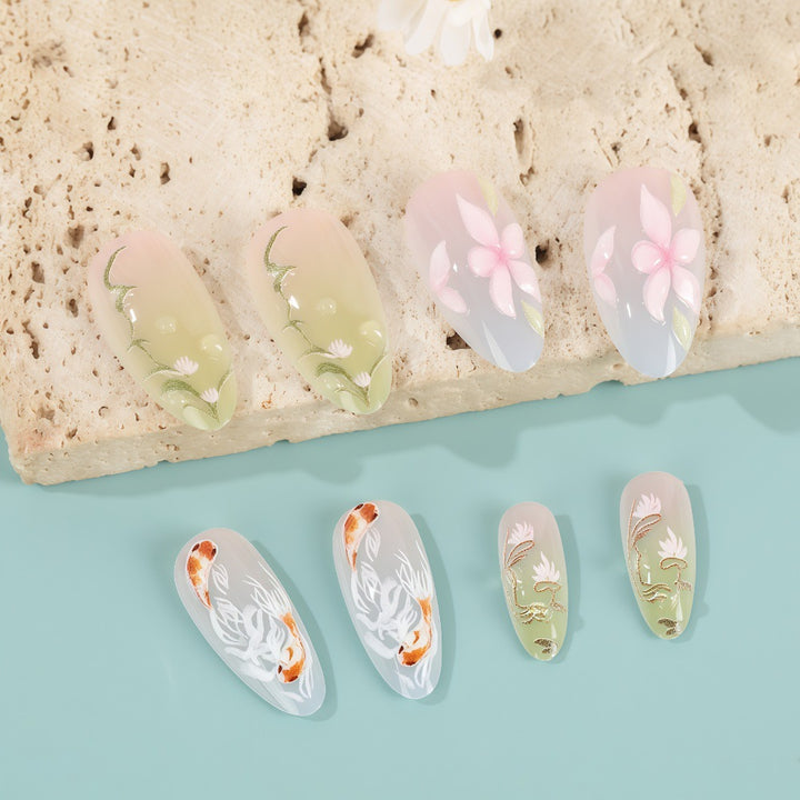 Artificial nails with floral designs Stornfield