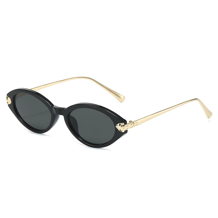 Elegant Vintage Cat-Eye Sunglasses Stornfield