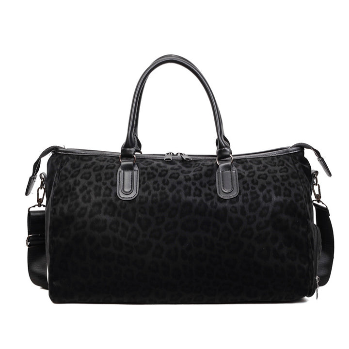 Elegant Travel Bag with Innovative Leopard Print Stornfield