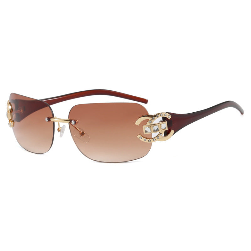Women's fashionable sunglasses with luxurious geometric frame and protective UV filter Stornfield