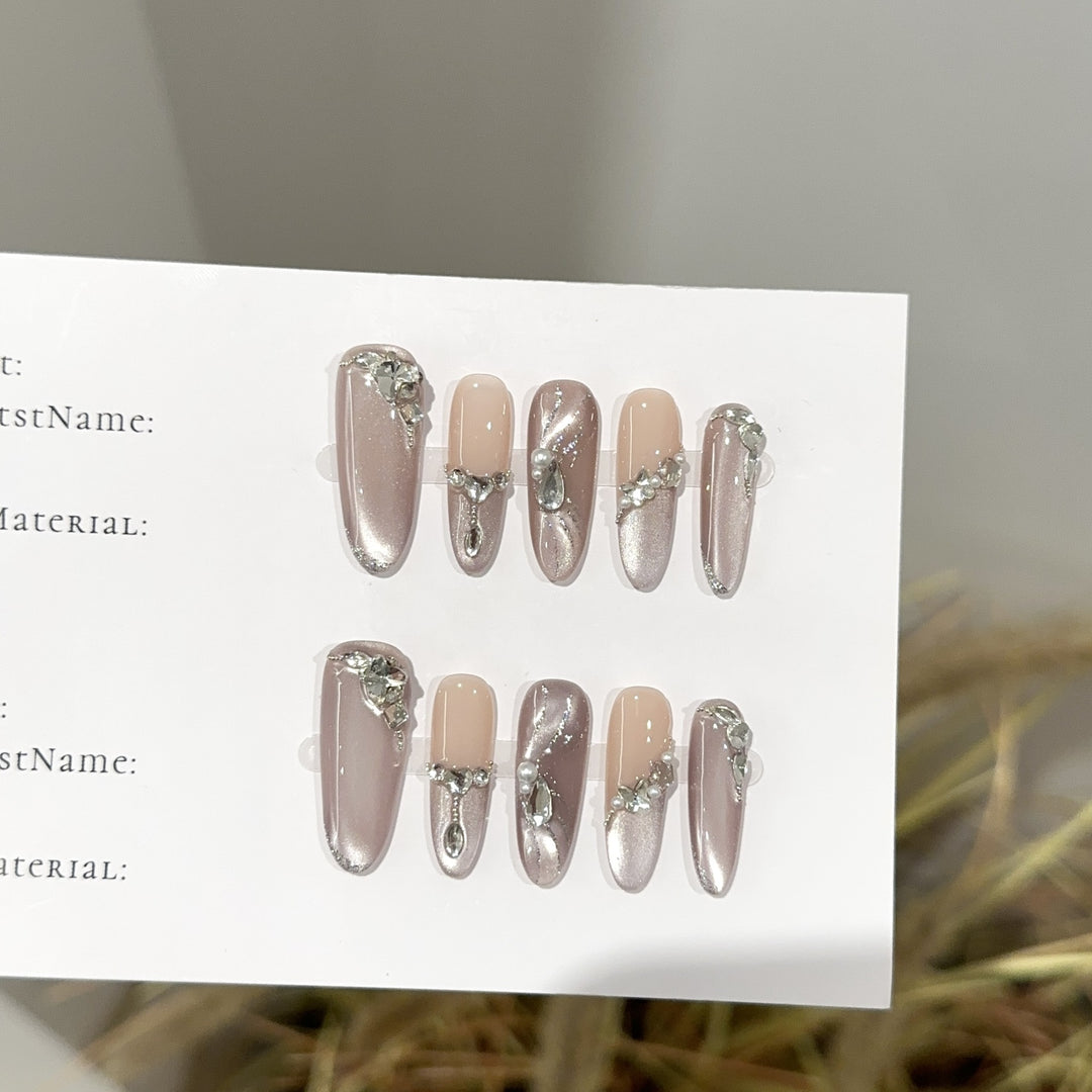 Luxury Press-On Nail Art Set with Decorative Accents