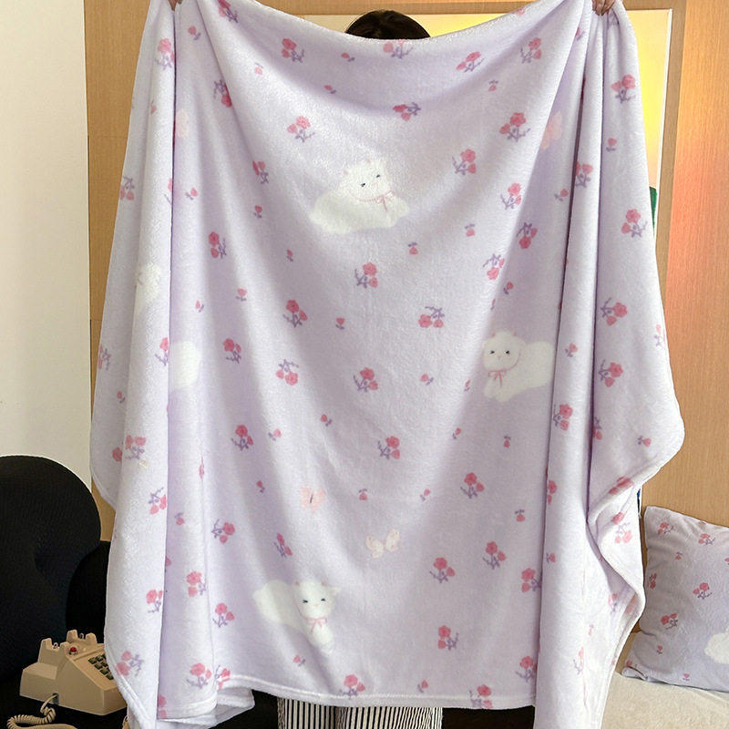 Cat-Themed Cozy Fleece Throw Blanket