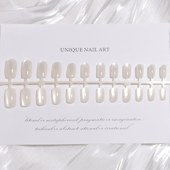 Unique Press-On Nail Art Set Stornfield