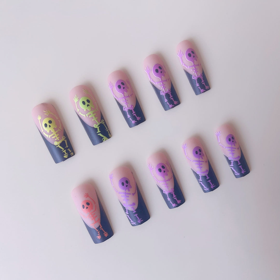 Creative Halloween Art Nail Set with Skeleton Hearts and Glowing Accents Stornfield