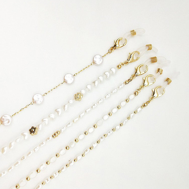 Elegant Pearl Beaded Eyewear Chain Stornfield