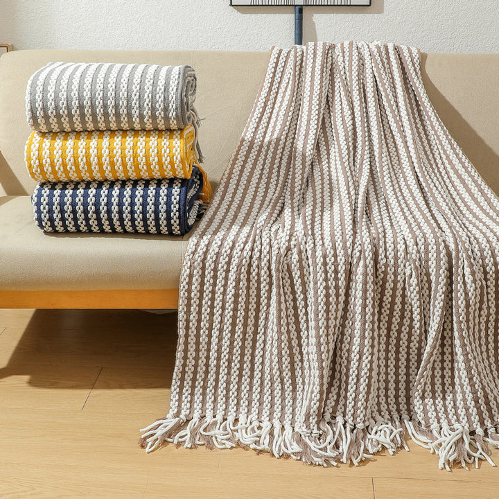 Textured Knitted Throw Blanket