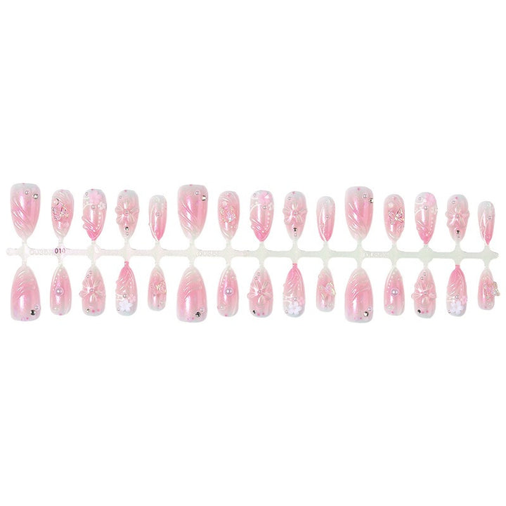 Artificial nails for stylish accents by Stornfield
