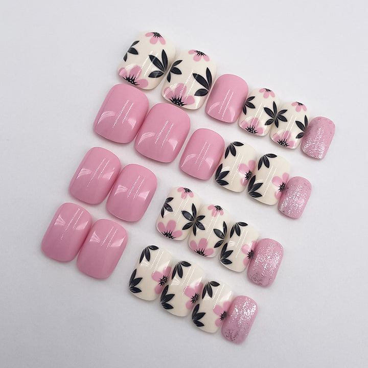 Festive Holiday Themed Press-On Nails