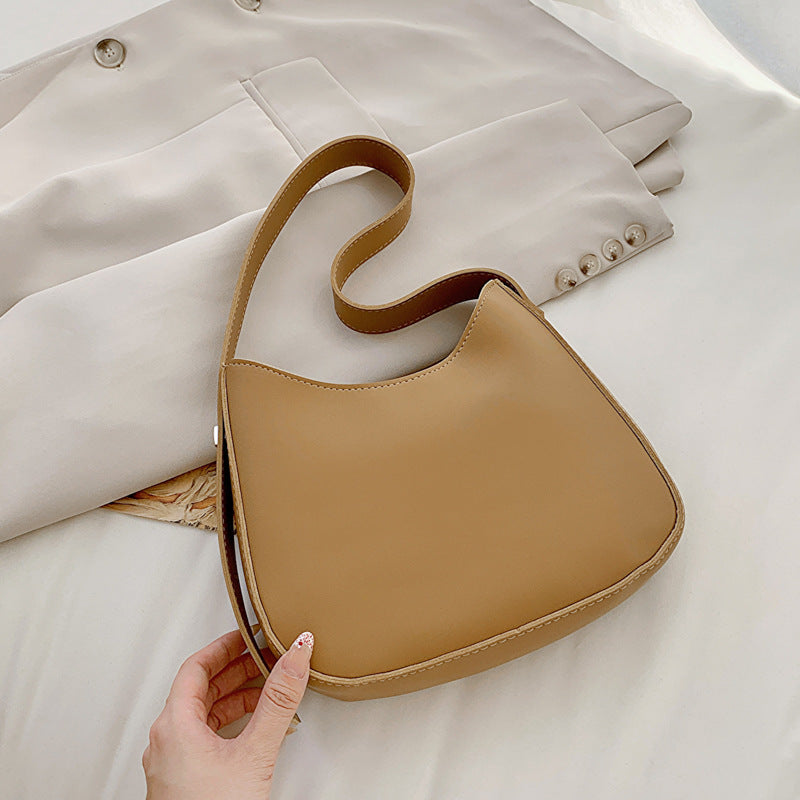 Chic Minimalist Crossbody Bag Stornfield