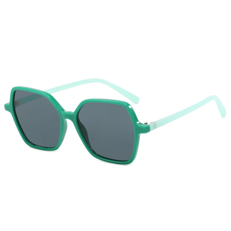 Women's oversized sunglasses with modern, transparent frame Stornfield