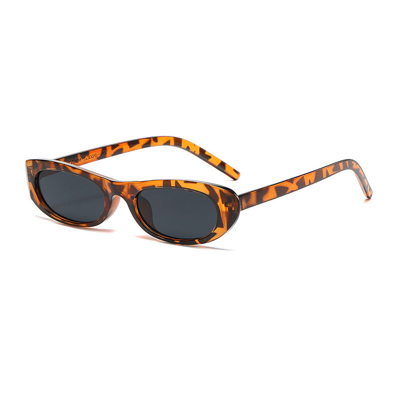Ladies' fashionable sunglasses in elegant cat-eye style Stornfield