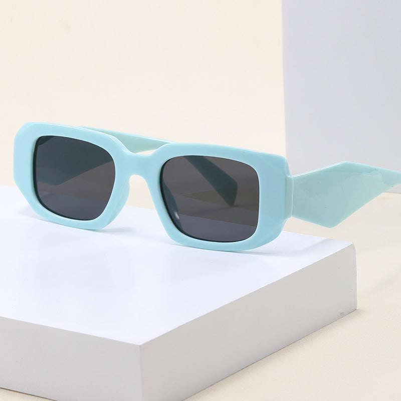 Women's trendy oversized sunglasses in fashionable rectangular design Stornfield