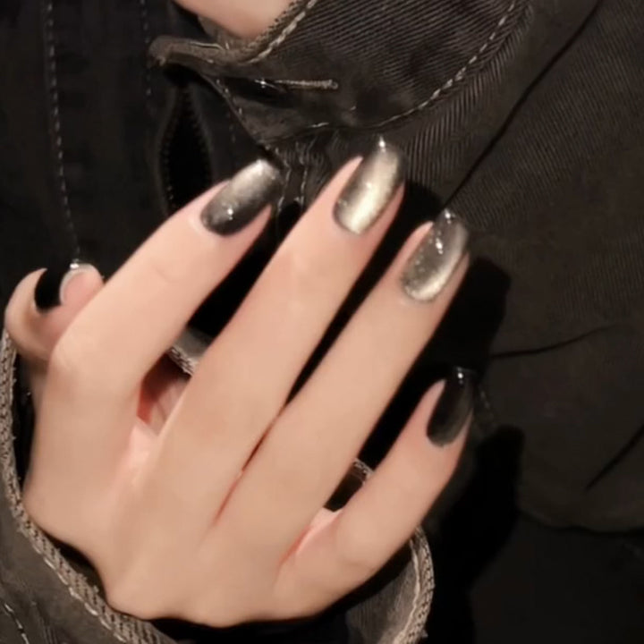 Glamorous artificial nails with holographic effect Stornfield