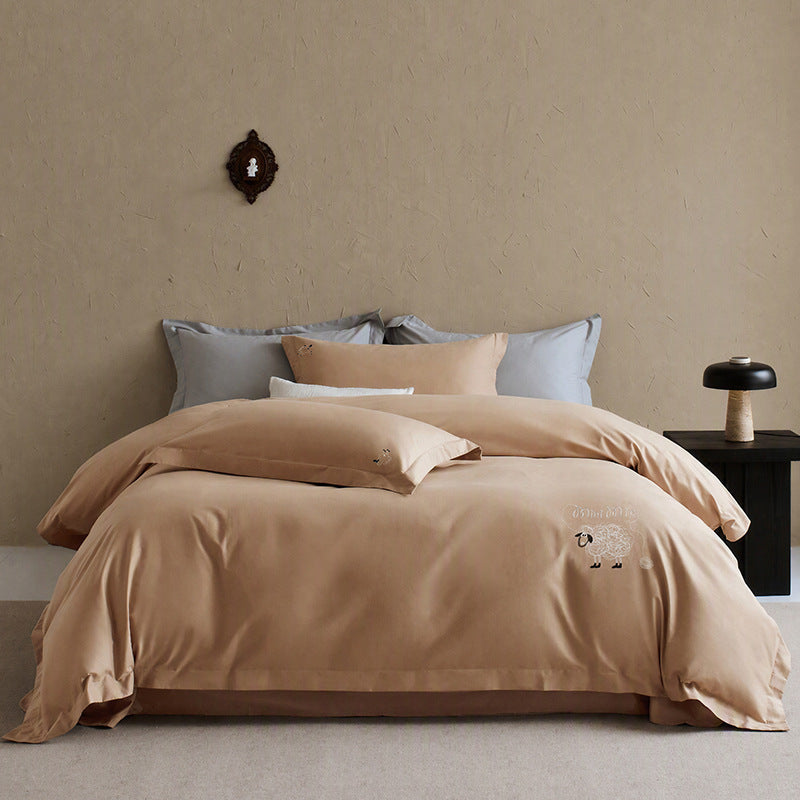 Minimalist Embroidered Lamb Cotton Sateen Duvet Cover Ensemble