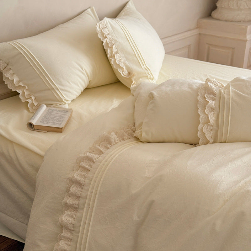 Romantic bedding set with lace ruffles and fine cotton texture