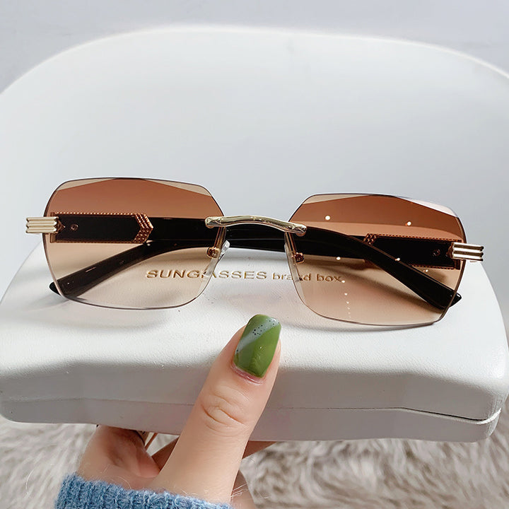 Avant-Garde Luxury Shield Sunglasses Stornfield