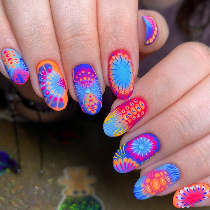 Creative and Artistic Press-on Nails Stornfield