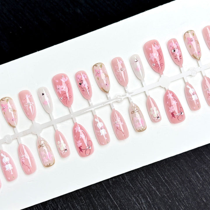 Decorative Floral Press-On Nail Set 1790745849