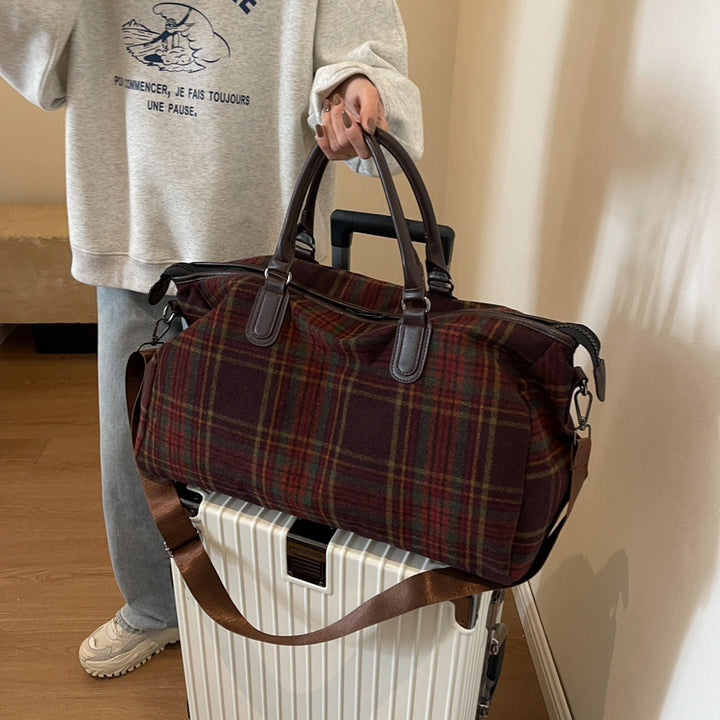 Sporty Multi-Purpose Duffel Bag with Durable Interior and Sturdy Handles Stornfield