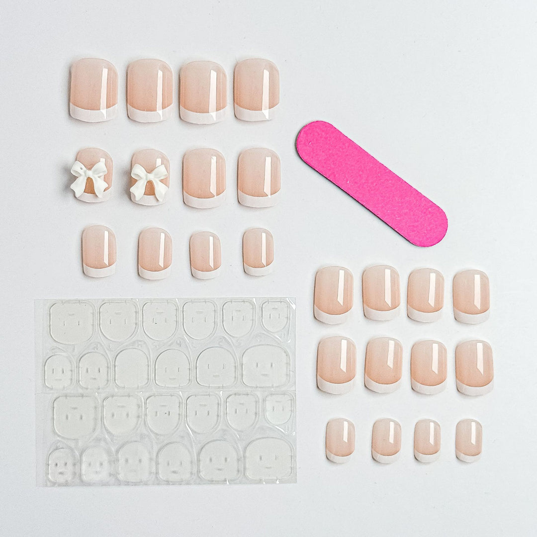 Nail Art Fake Nails Set with Elegant Bow Accents Stornfield