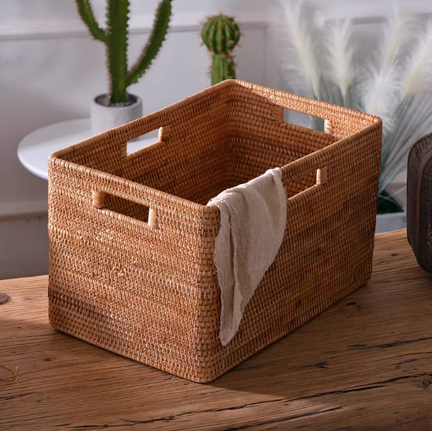 Women rectangular storage basket made of natural material Stornfield