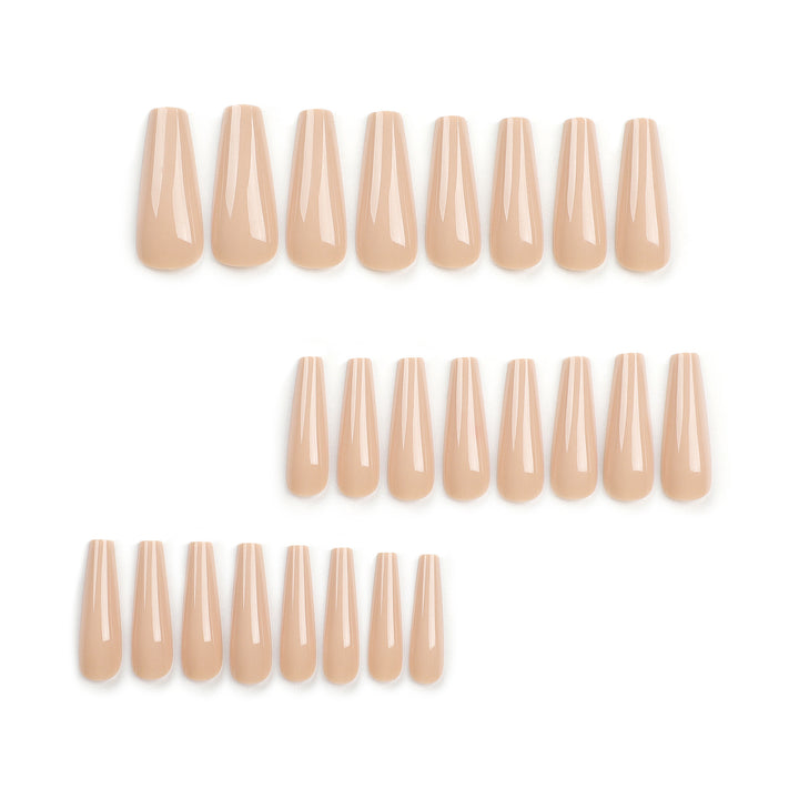 Artificial Nails in High Gloss Finish Stornfield