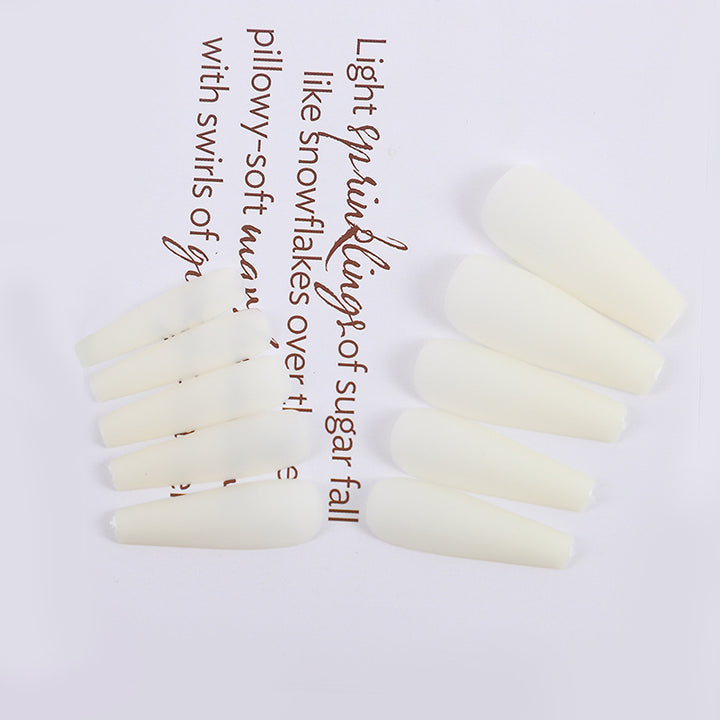Elegant Fake Nails Stornfield