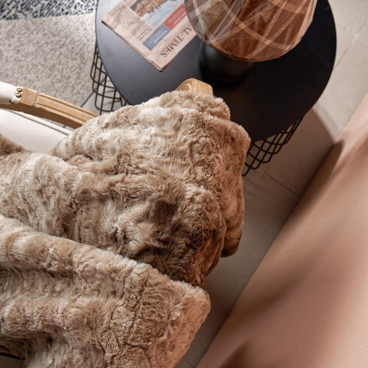 Women Cozy Blanket with Velvety Surface Stornfield