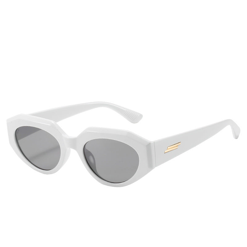Premium Fashion-Forward Cat-Eye Sunglasses Stornfield