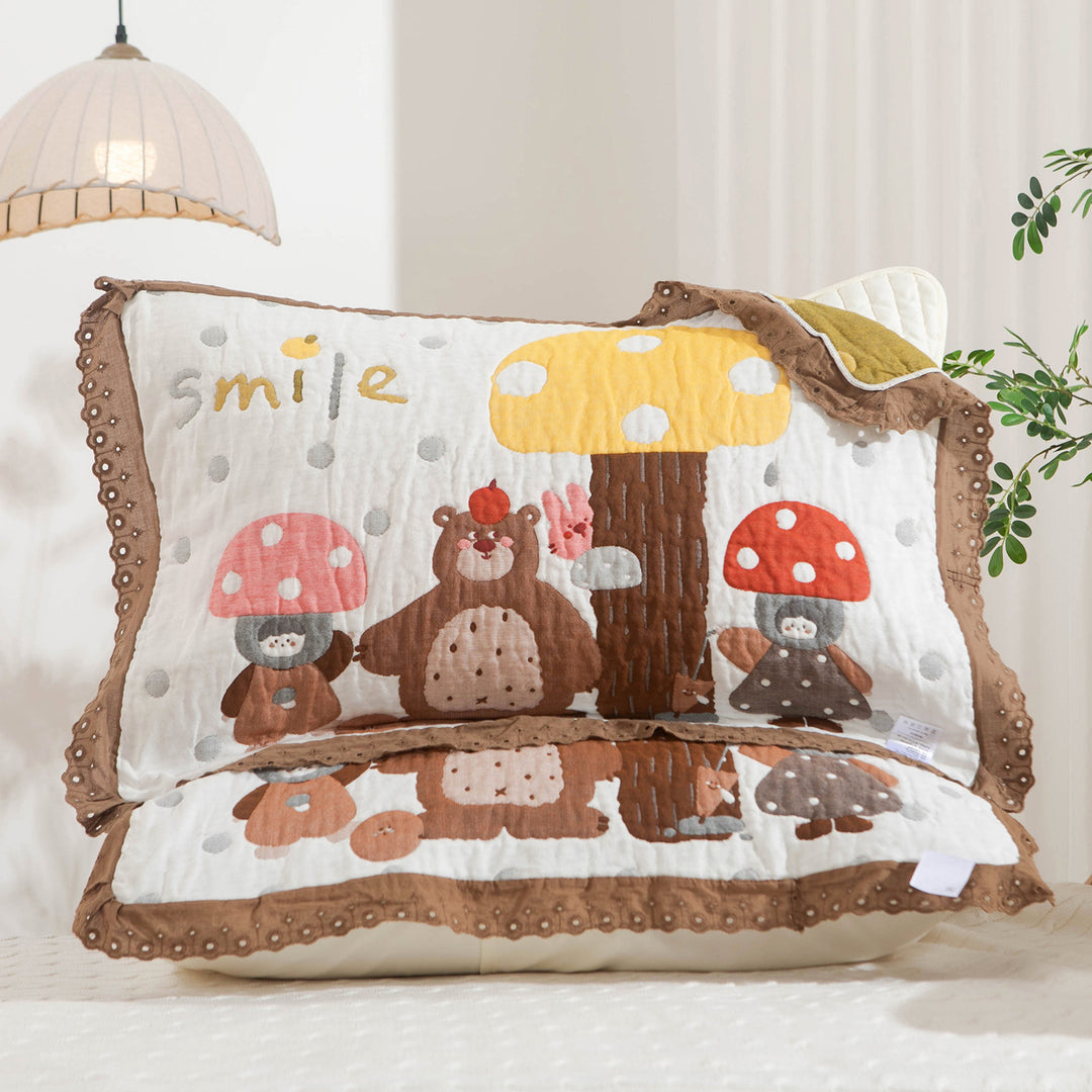 Women's pillow with charming elephant motif and delicate lace edge Stornfield