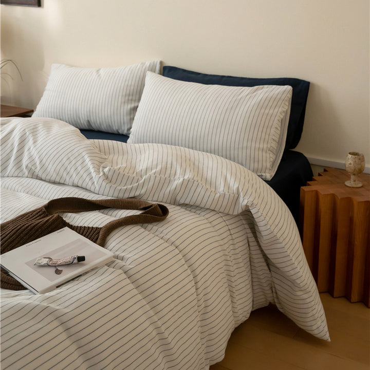 Cozy Flannel Bedspread Set