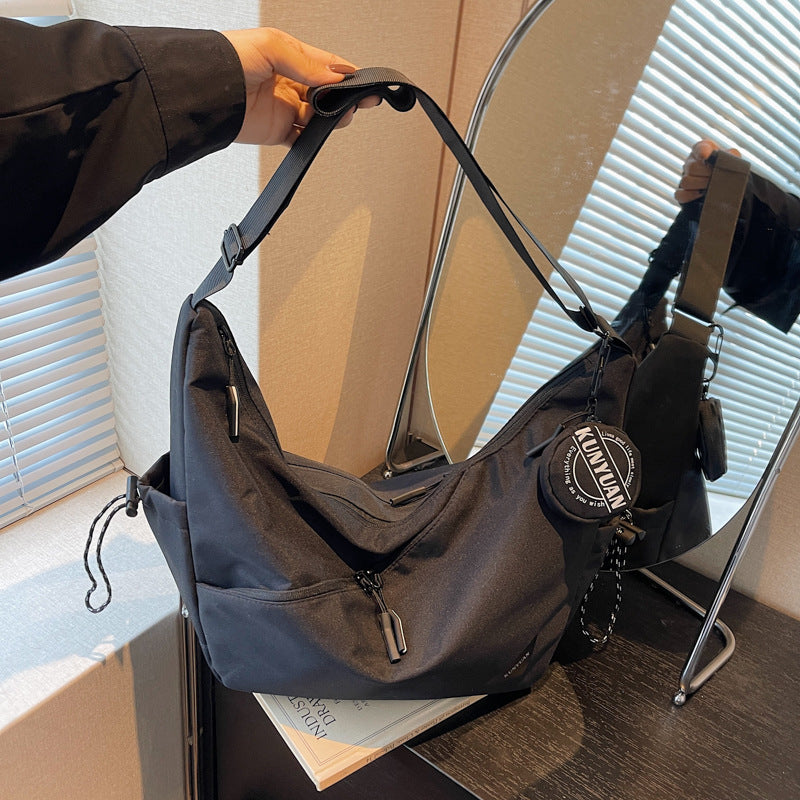 Multi-Pocket Functional Hobo Bag Stornfield